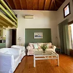 Villa Elia