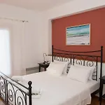 Elia Villa *